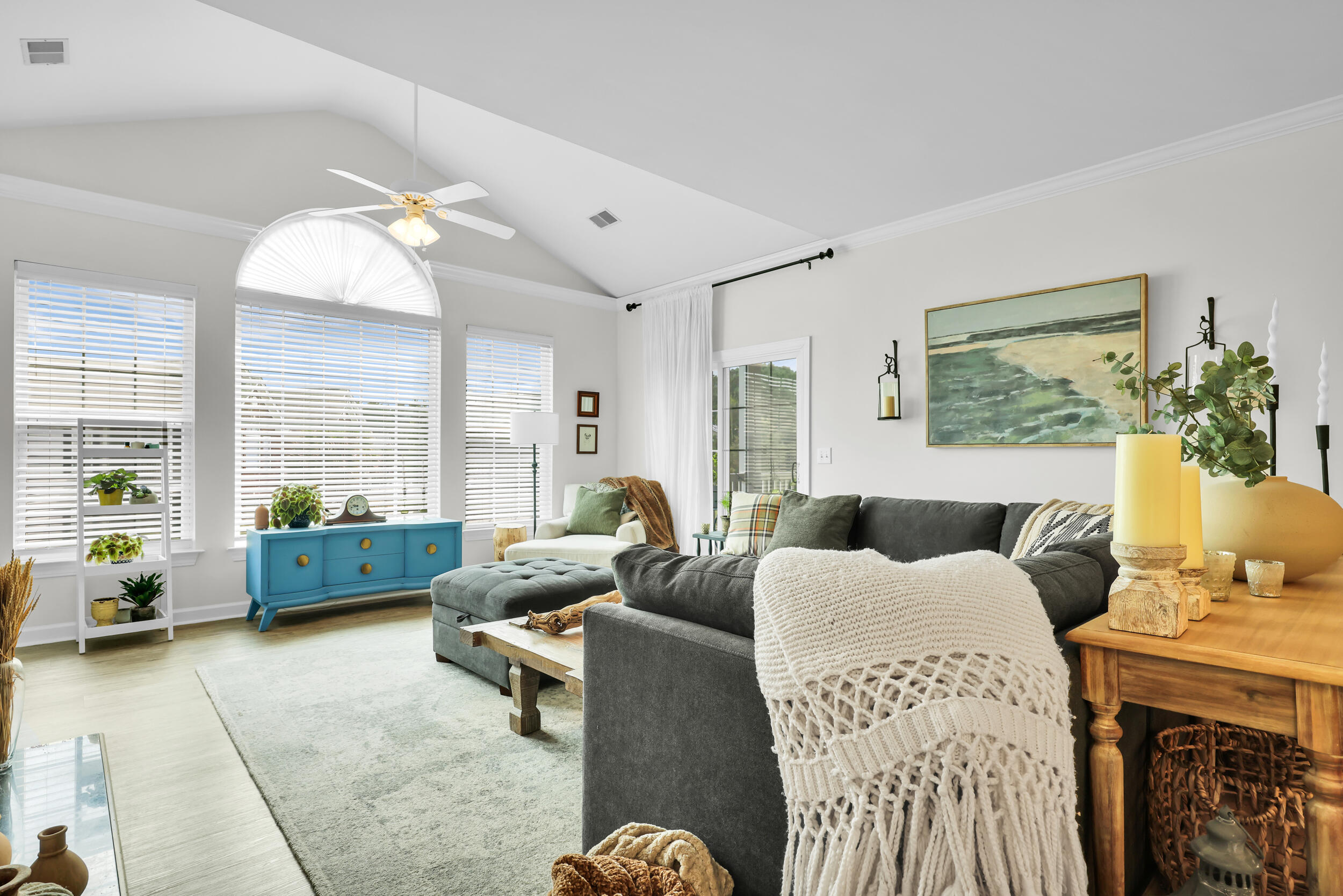 1528 Oxborough Circle