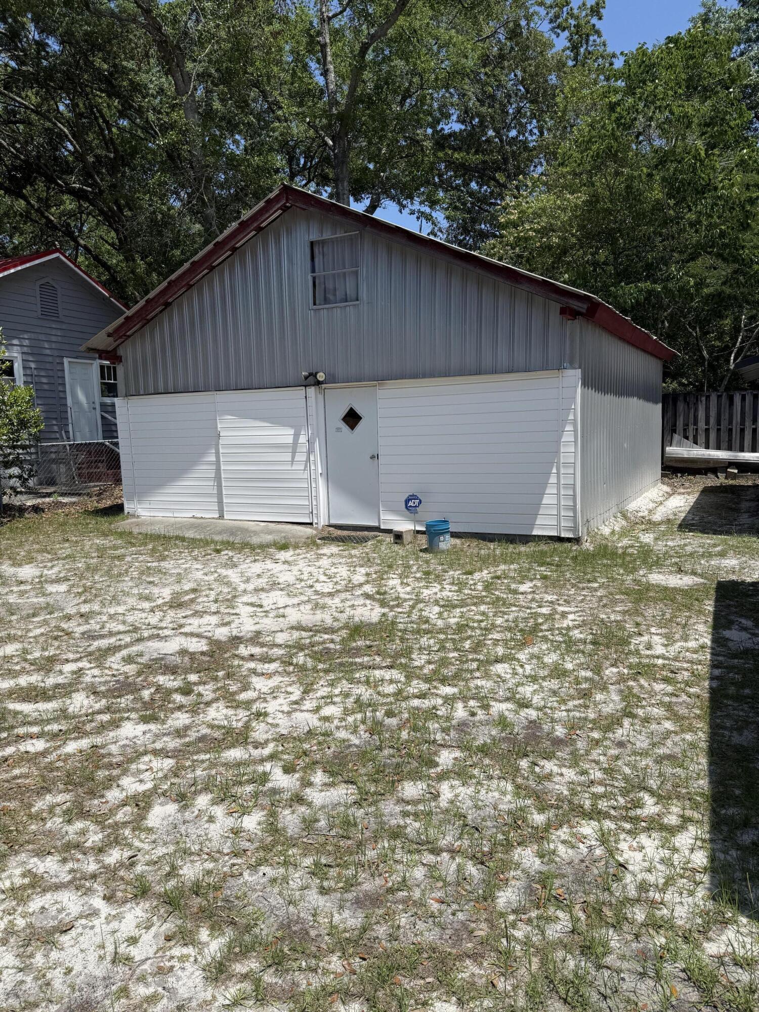 505 Blacks Street