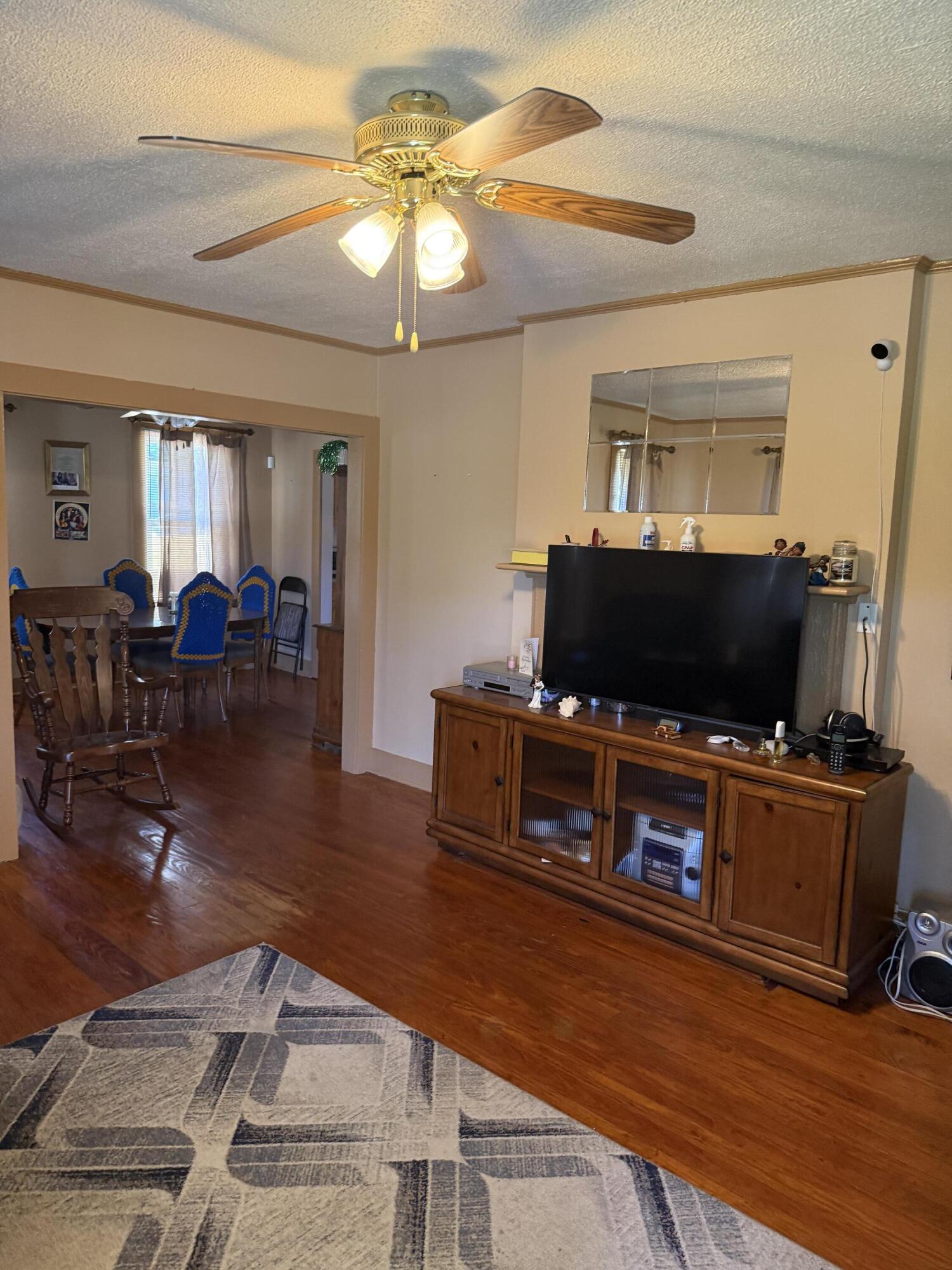 505 Blacks Street