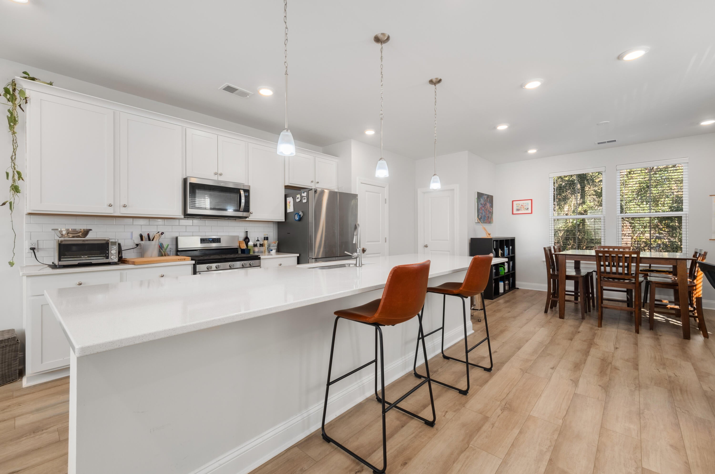 1222 Tice Lane