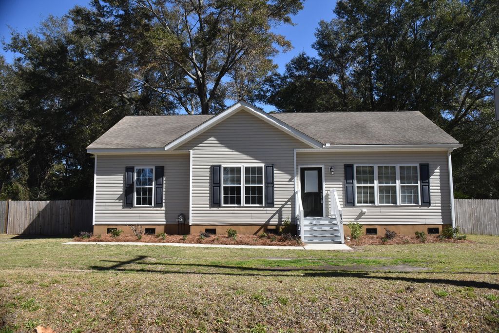 Photo of 830 Jordan Street, James Island, SC 29412 (MLS # 26004077)