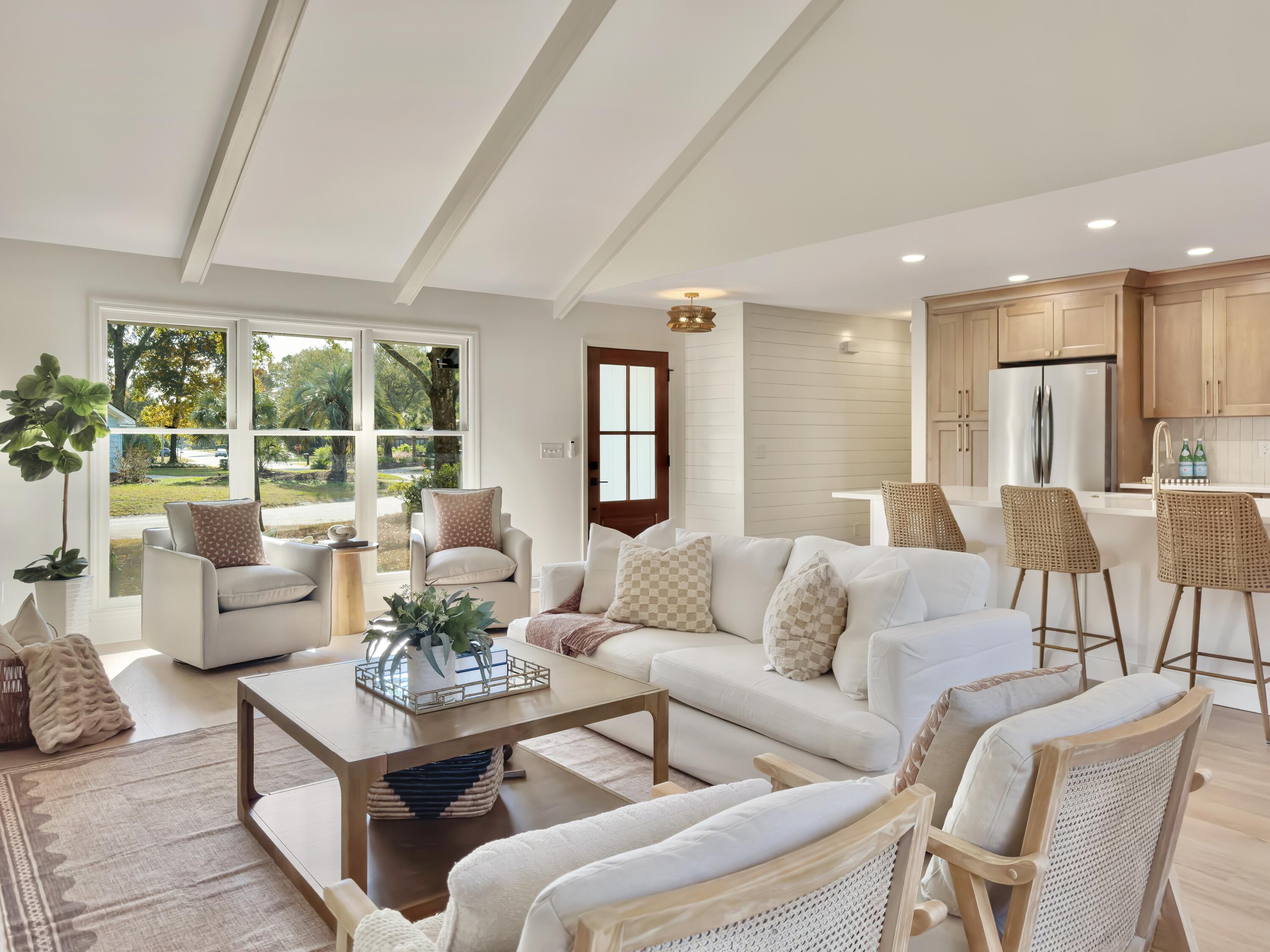 1291 Old Colony Road