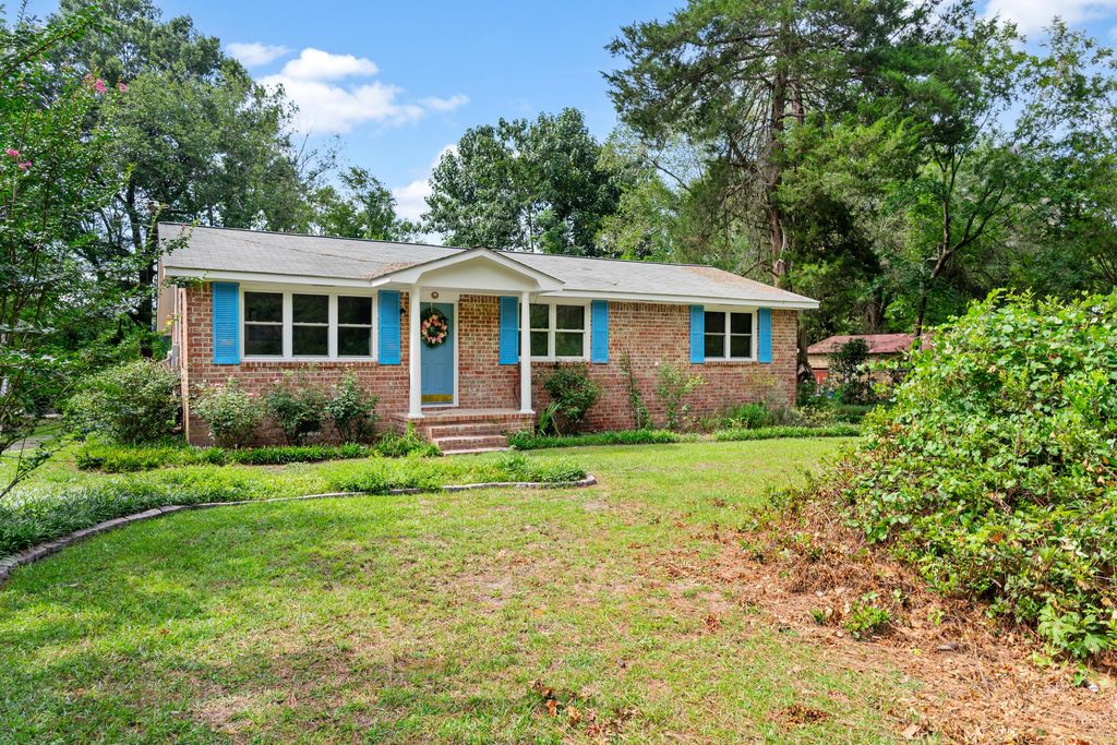 Photo of 132 Rufus Road, Orangeburg, SC 29115 (MLS # 26020959)
