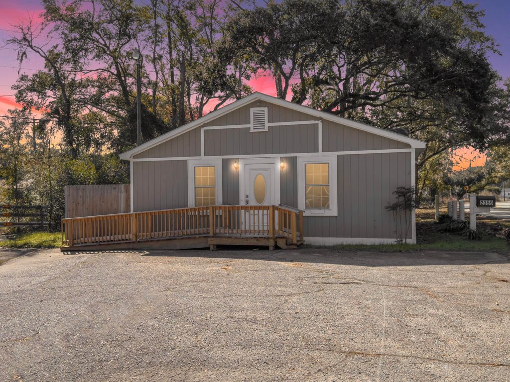 Photo of 2359 Bohicket Road, Johns Island, SC 29455 (MLS # 26005975)