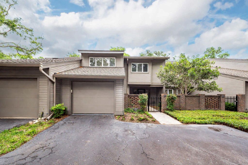 Photo of 14 Wappoo Creek Place, Charleston, SC 29412 (MLS # 26012878)