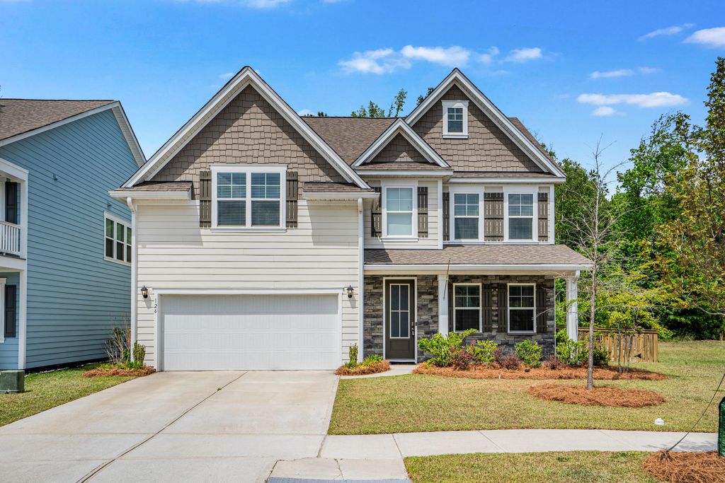 Photo of 126 Brant Drive, Summerville, SC 29483 (MLS # 26011260)