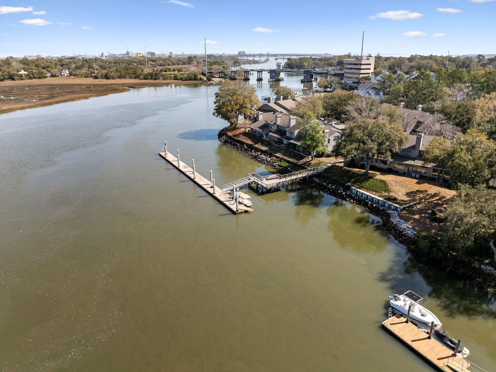 Photo of 33 Wappoo Creek Place, Charleston, SC 29412 (MLS # 26006298)