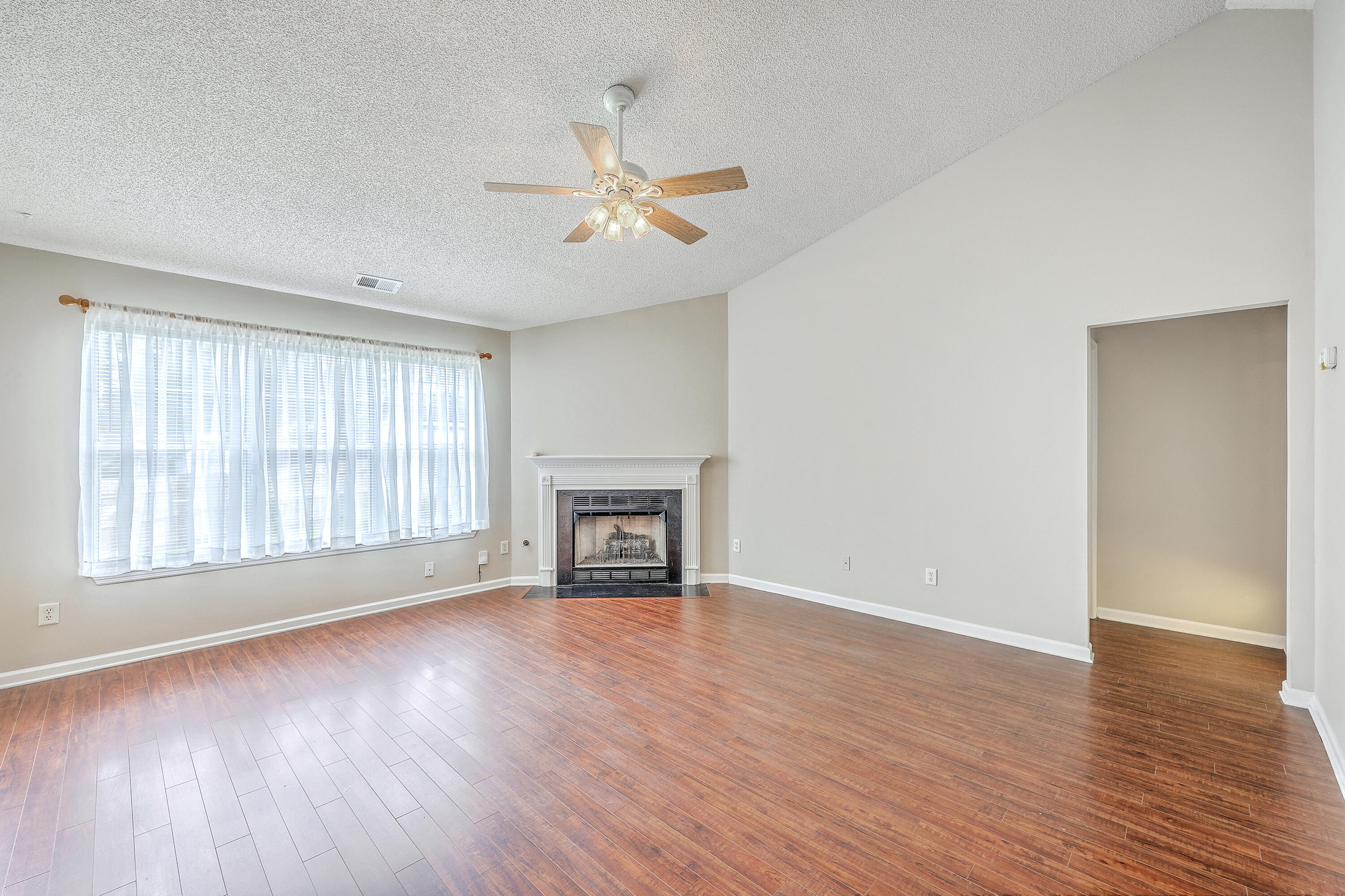 113 Penzance Boulevard