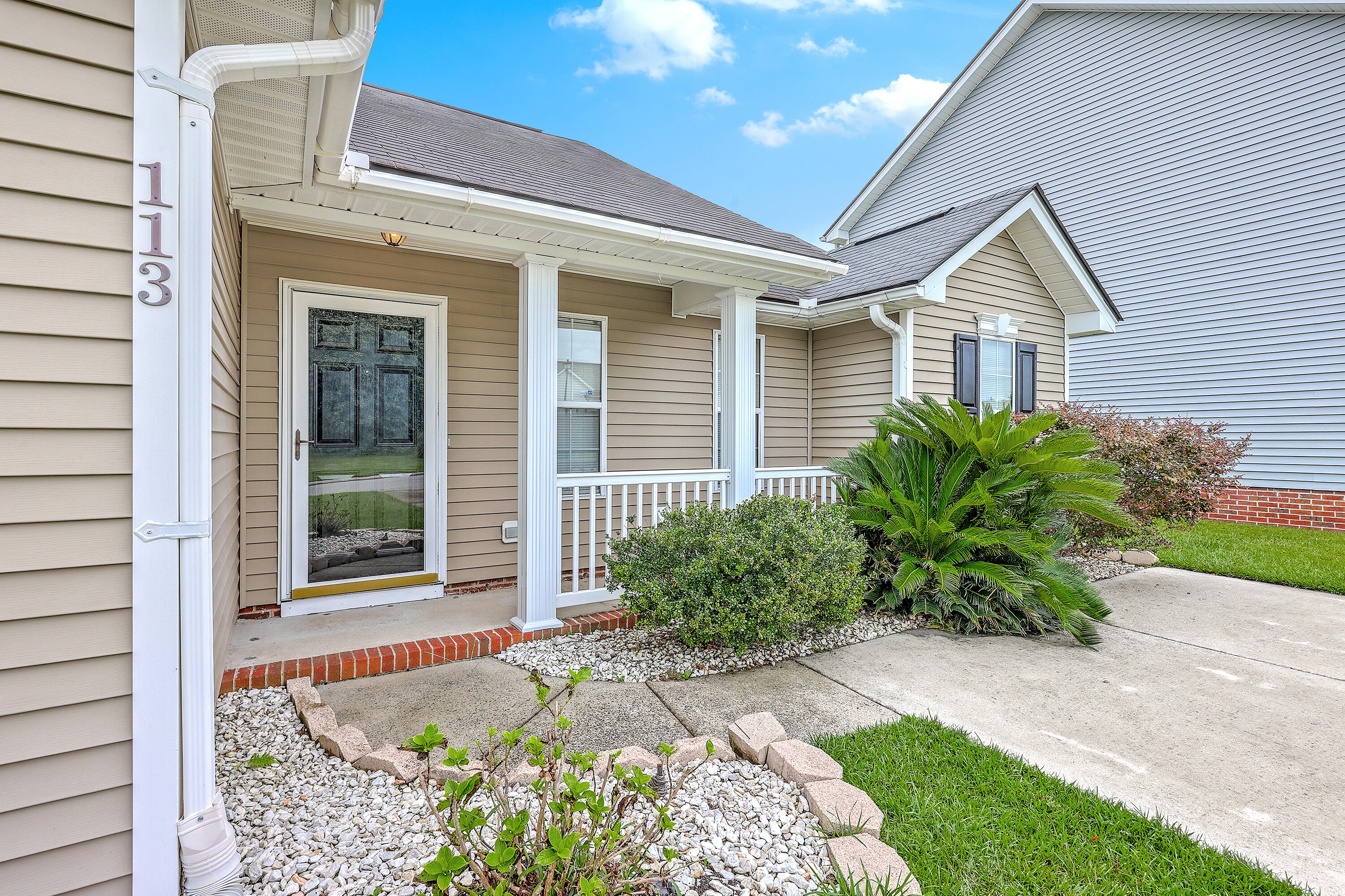 113 Penzance Boulevard