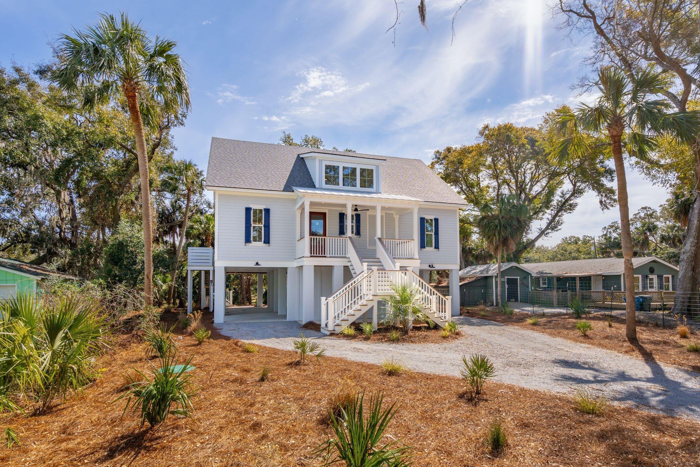 806 Jungle Road