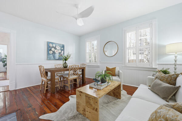 84 Vanderhorst Street