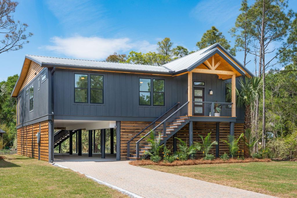 Photo of 1014 E Erie Avenue, Folly Beach, SC 29439 (MLS # 25025951)