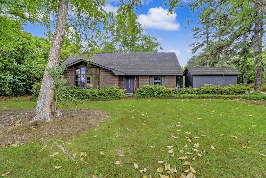 Photo of 20 Salem Street, Mayesville, SC 29104 (MLS # 26012644)
