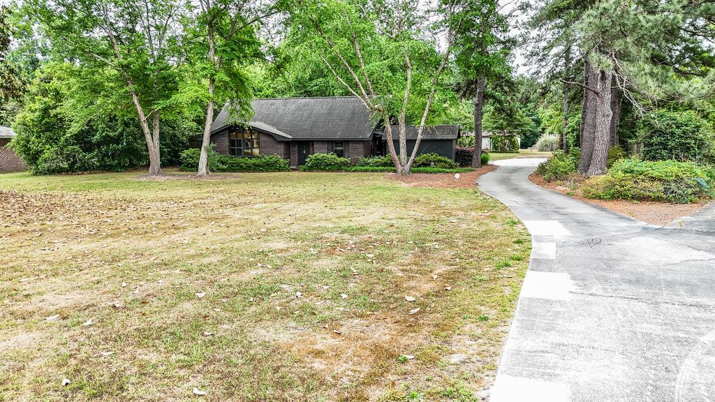 Photo of 20 Salem Street, Mayesville, SC 29104 (MLS # 26012644)