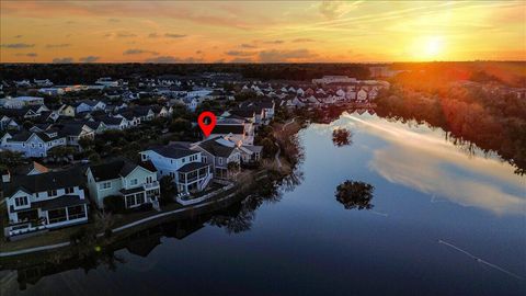 Photo of 1615 Paradise Lake Drive, Mount Pleasant, SC 29464 (MLS # 26001976)