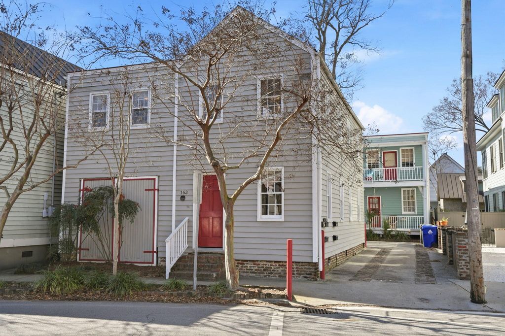 Photo of 163 Coming Street, Charleston, SC 29403 (MLS # 26005740)