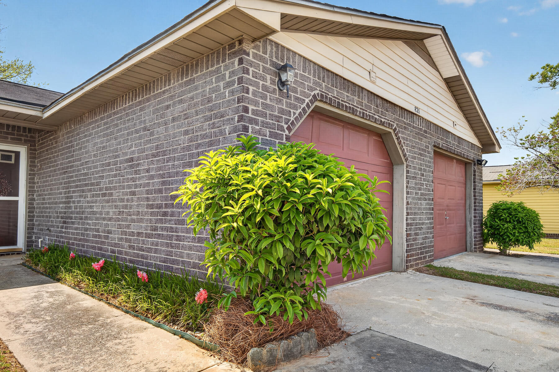 821 Winthrop Street A