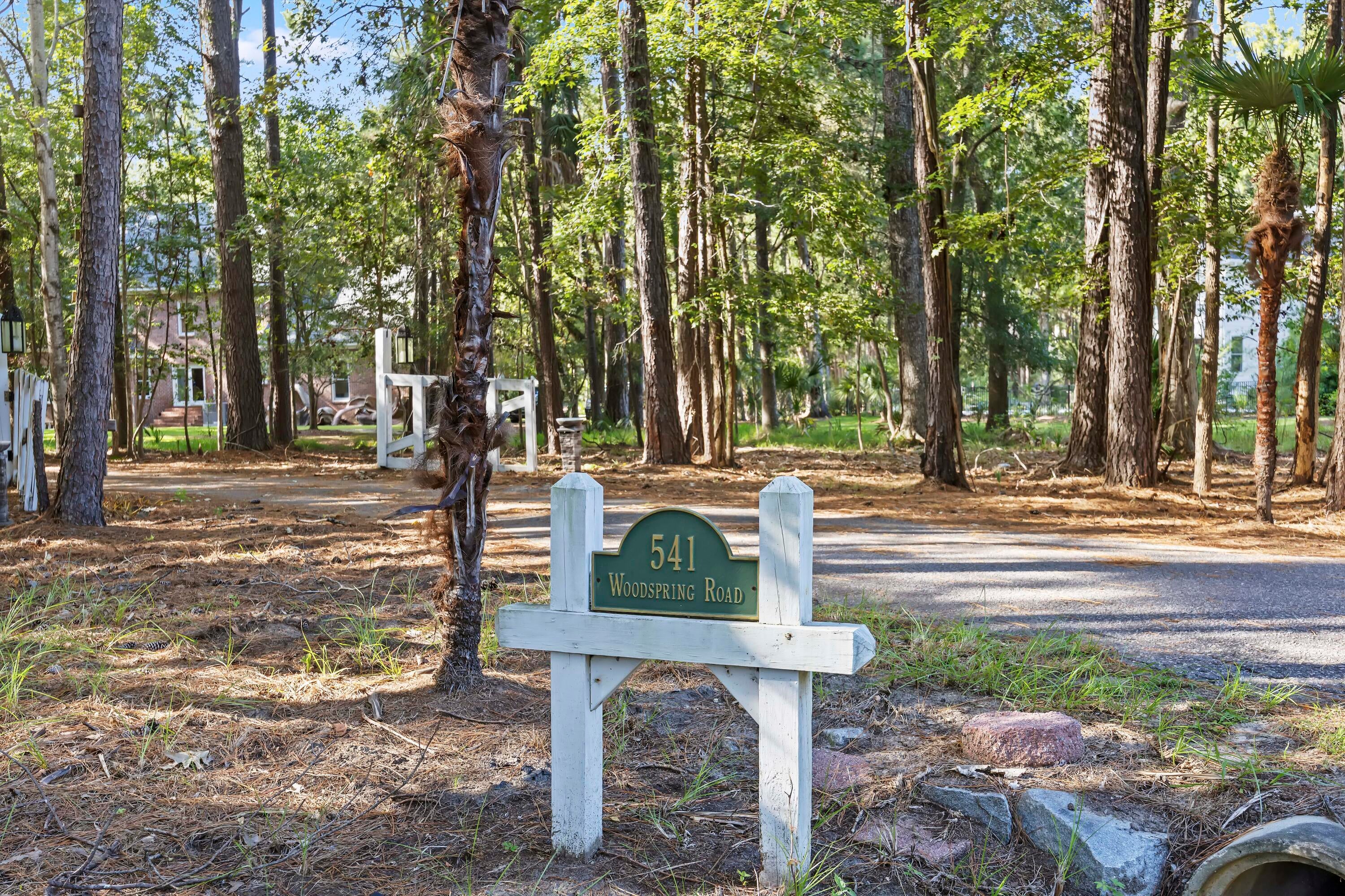 541 Woodspring Road
