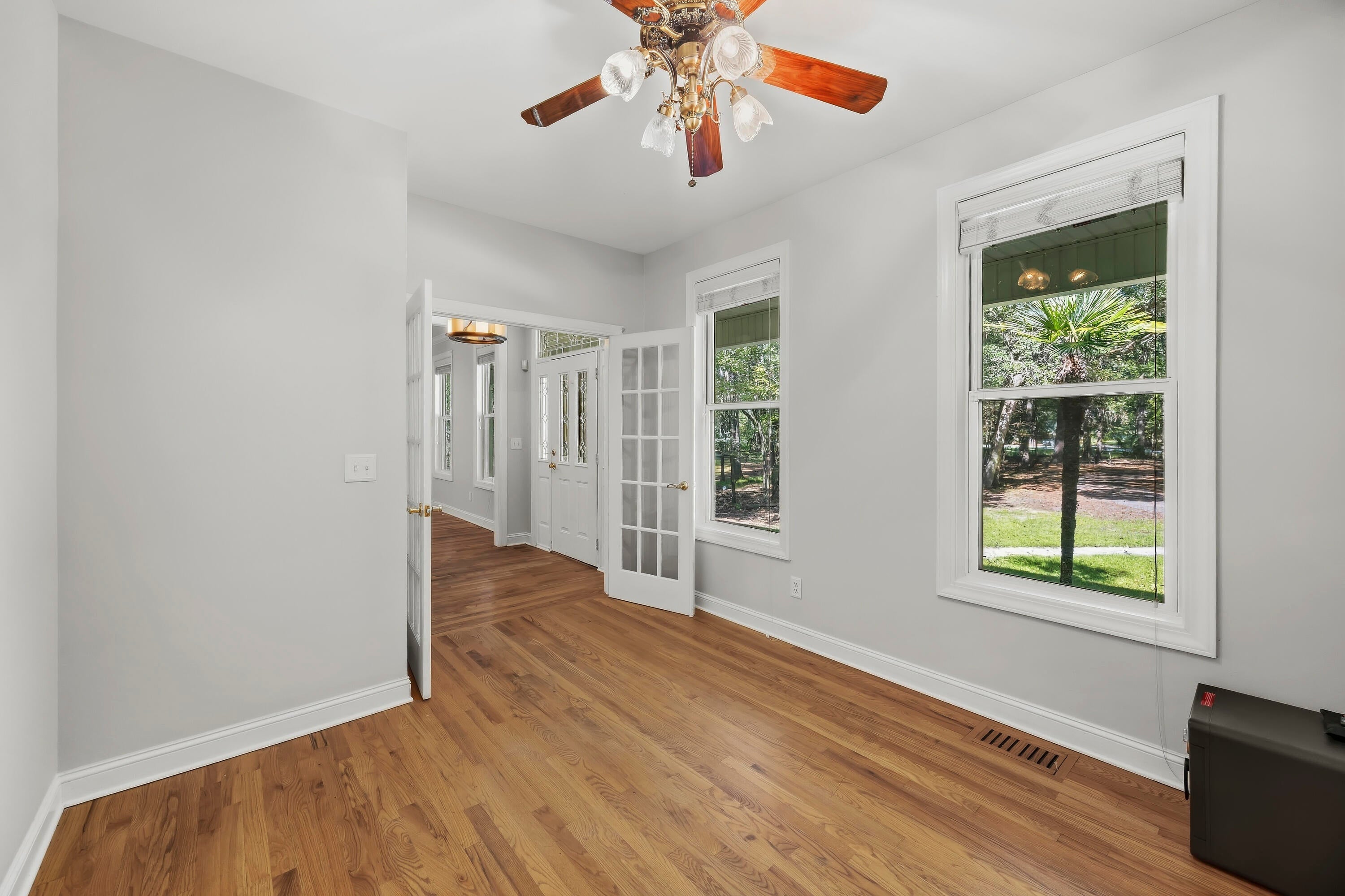 541 Woodspring Road