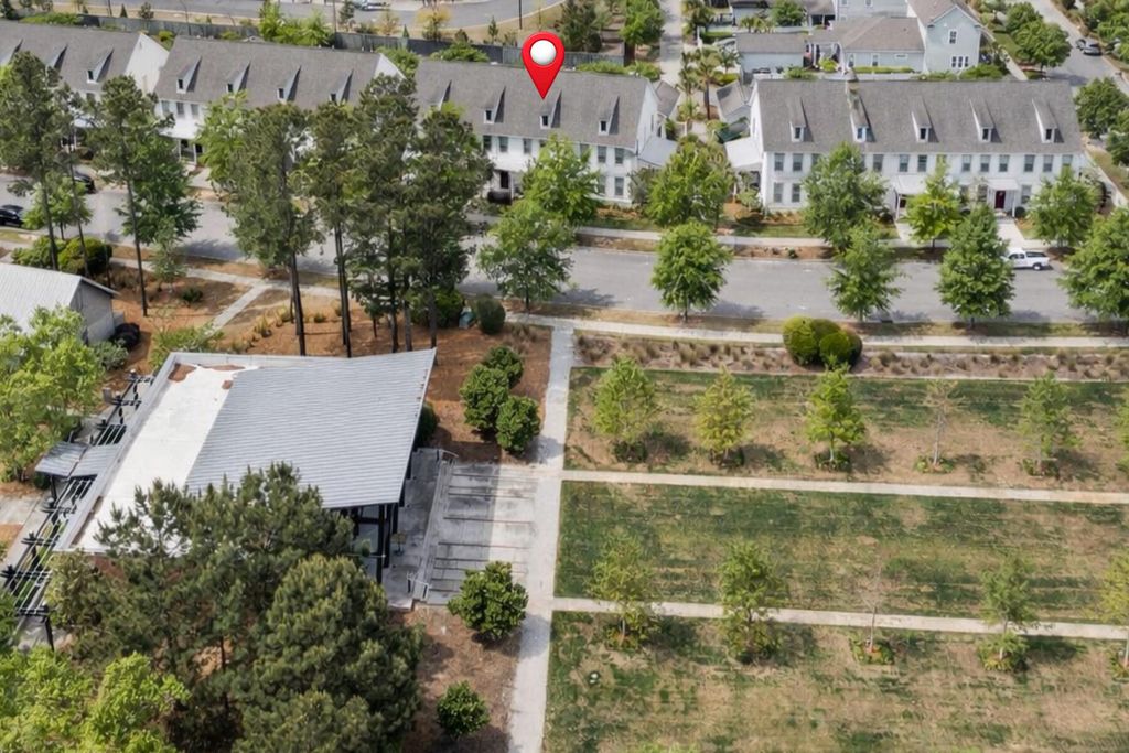 Photo of 242 Oak Park Street, Summerville, SC 29483 (MLS # 26010882)