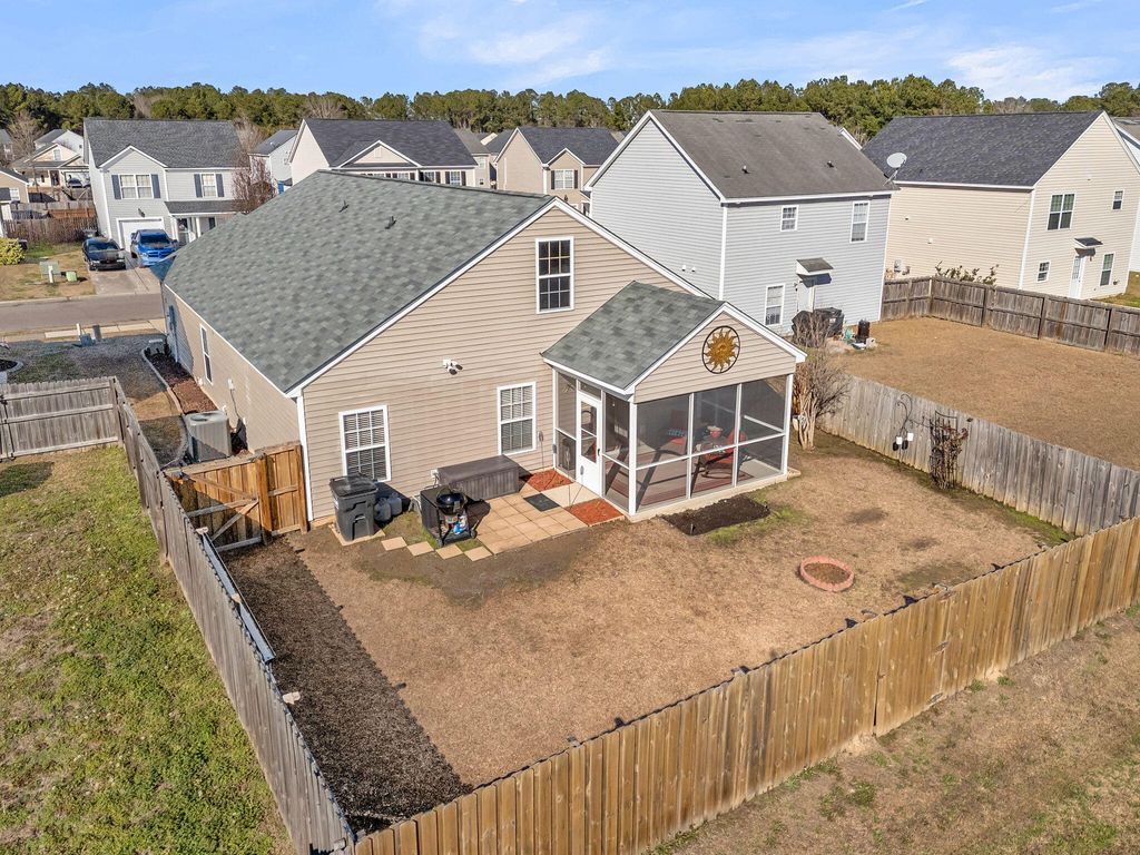 Photo of 1117 Flyway Road, Summerville, SC 29483 (MLS # 26004502)