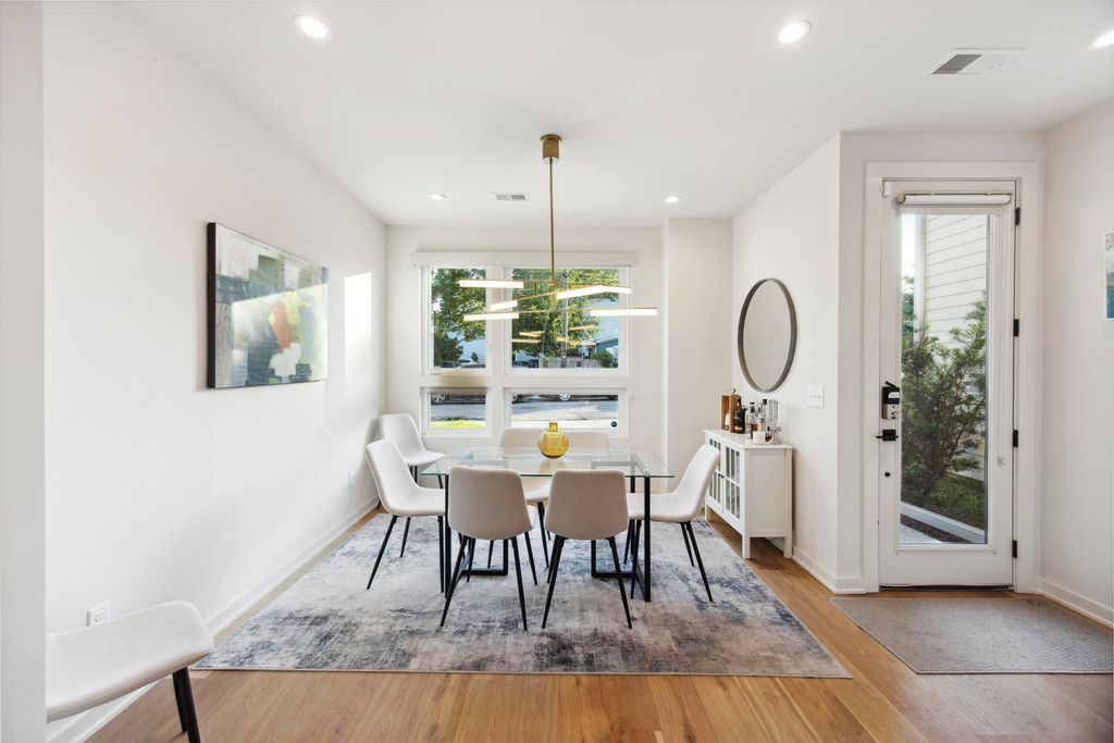 Photo of 14 F Street #B, Charleston, SC 29403 (MLS # 26000075)