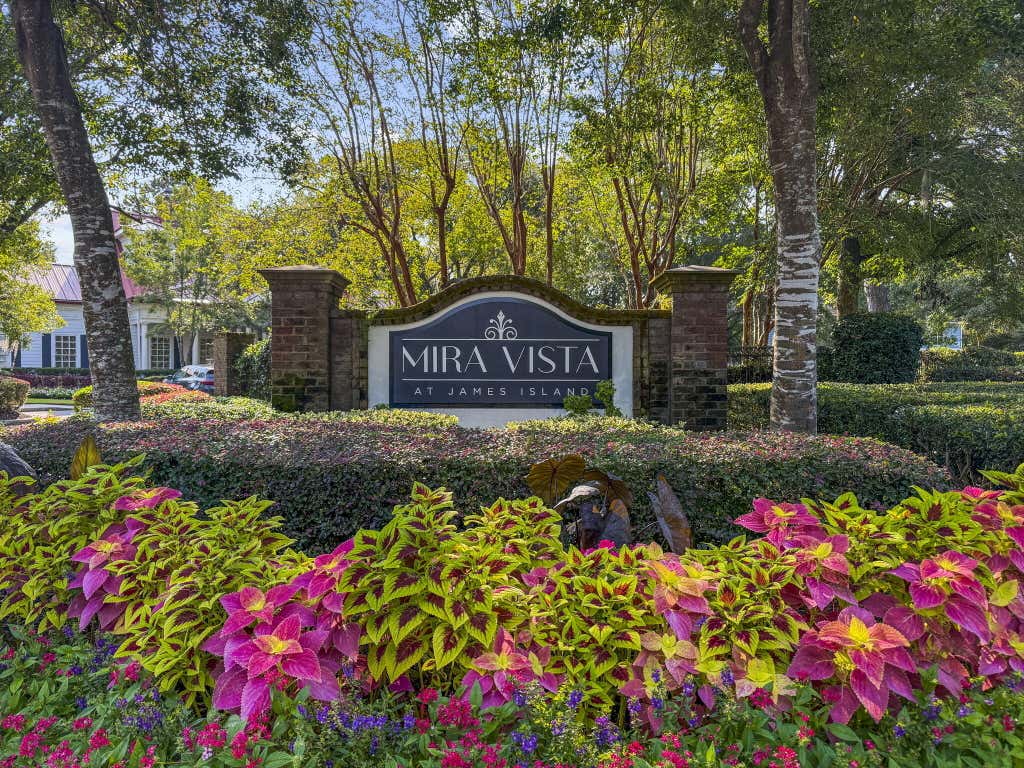 Photo of 1012 Telfair Way, Charleston, SC 29412 (MLS # 26024064)