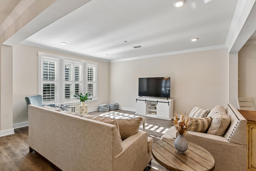 Photo of 605 Mountaineer Landing Drive, Charleston, SC 29492 (MLS # 26029339)