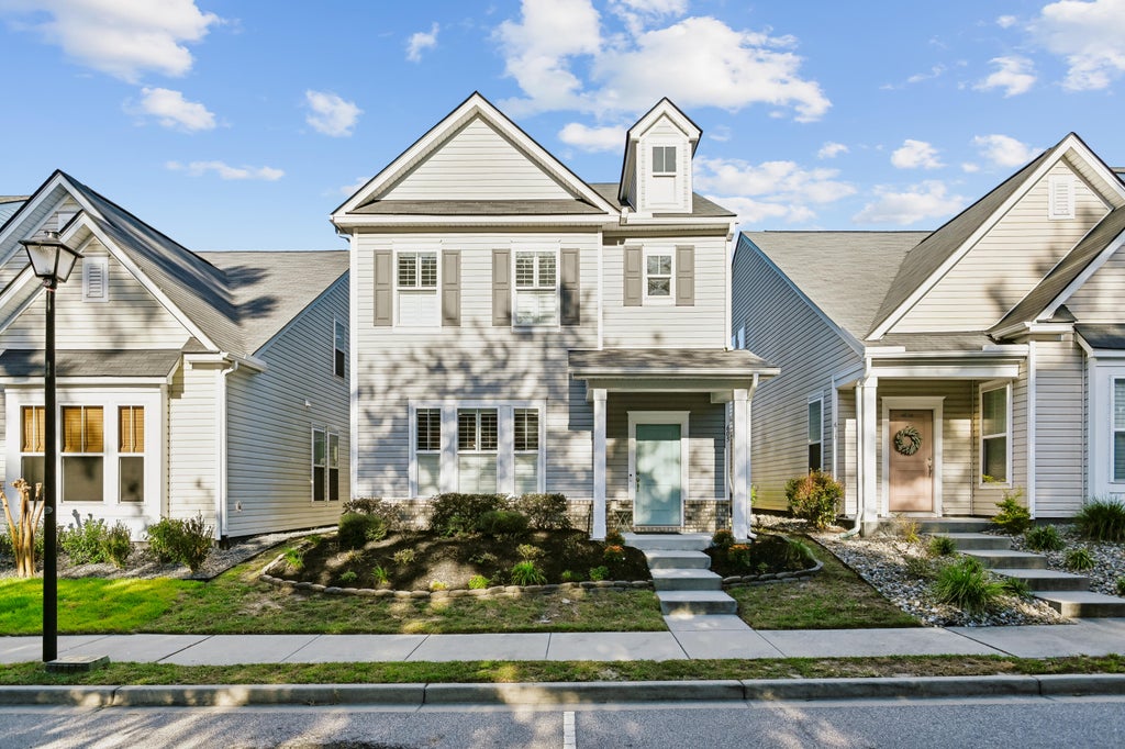 Photo of 605 Mountaineer Landing Drive, Charleston, SC 29492 (MLS # 26029339)
