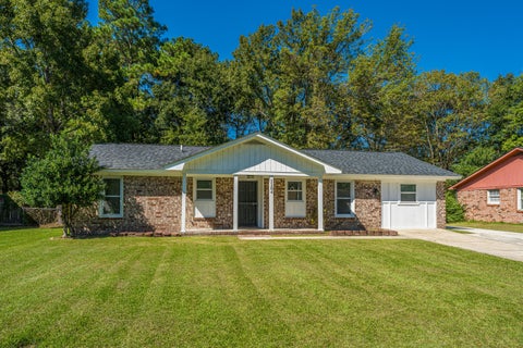 Photo of 1104 Margaret Drive, Ladson, SC 29456 (MLS # 26028381)