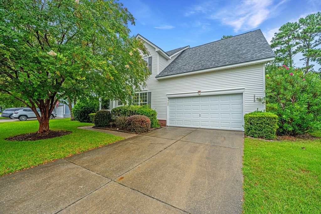 Photo of 2448 Bergeron Way, Mount Pleasant, SC 29466 (MLS # 25025028)
