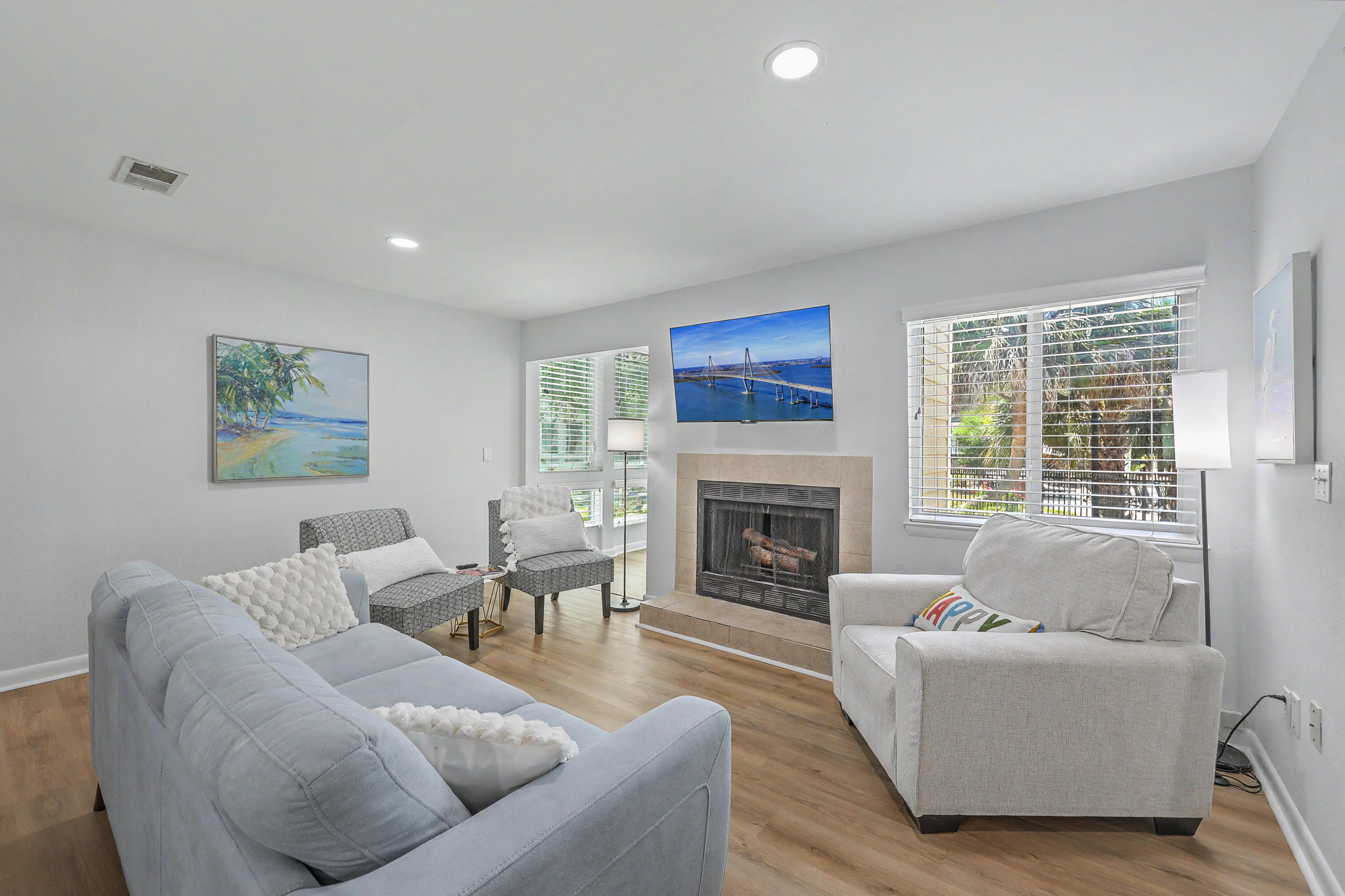 271 Alexandra Drive 6