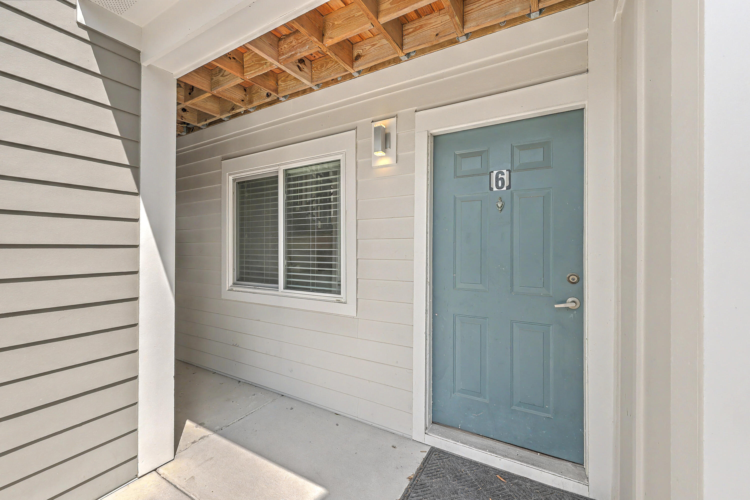 271 Alexandra Drive 6