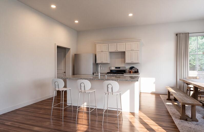 1047 Laurel Oaks Drive