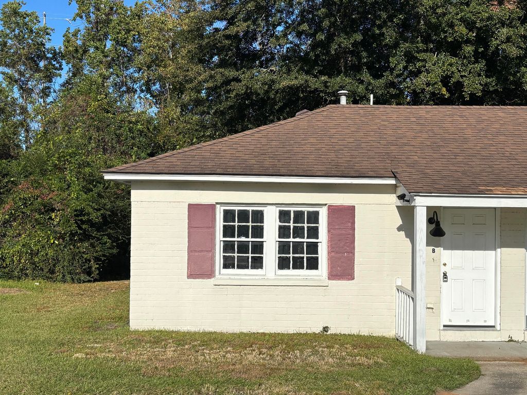 Photo of 3104 Azalea Drive #B, North Charleston, SC 29405 (MLS # 25029719)