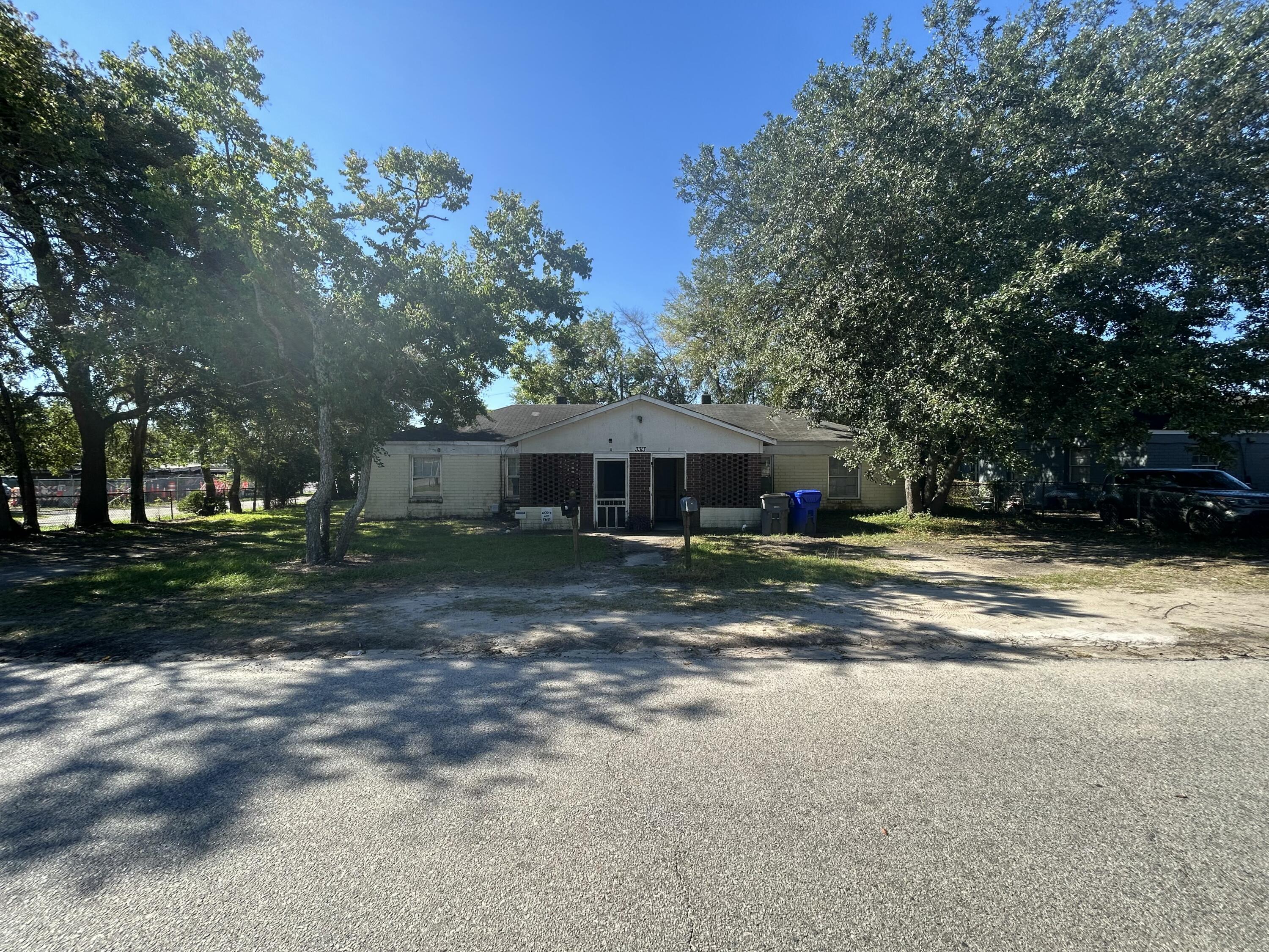 3313 Goldenrod Street