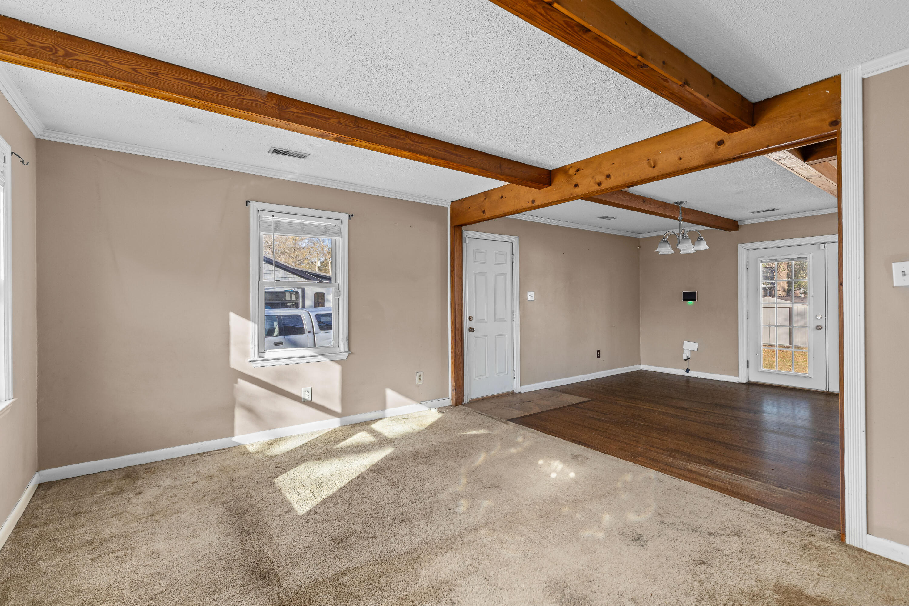 105 Belknap Road