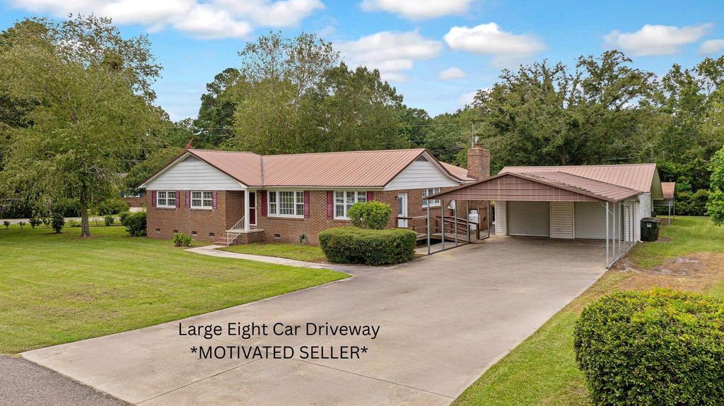 Photo of 113 Center Street, Moncks Corner, SC 29461 (MLS # 25023199)
