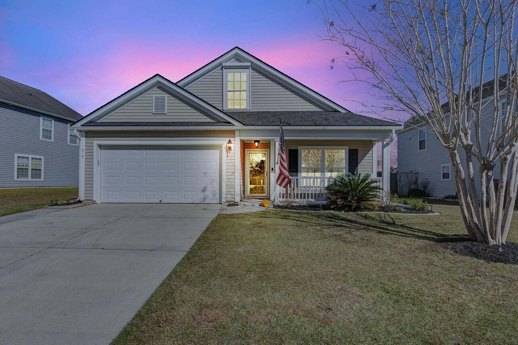 Photo of 510 Evening Shade Drive, Moncks Corner, SC 29461 (MLS # 25028779)