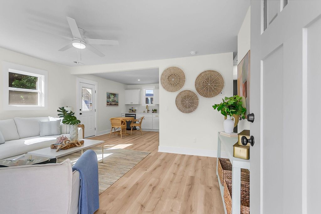 Photo of 1139 Greenhill Road, Charleston, SC 29412 (MLS # 26014886)