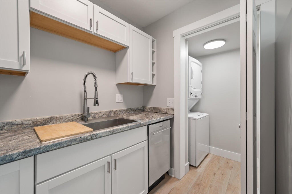 Photo of 2133 Pierpont Avenue, Charleston, SC 29414 (MLS # 26027744)