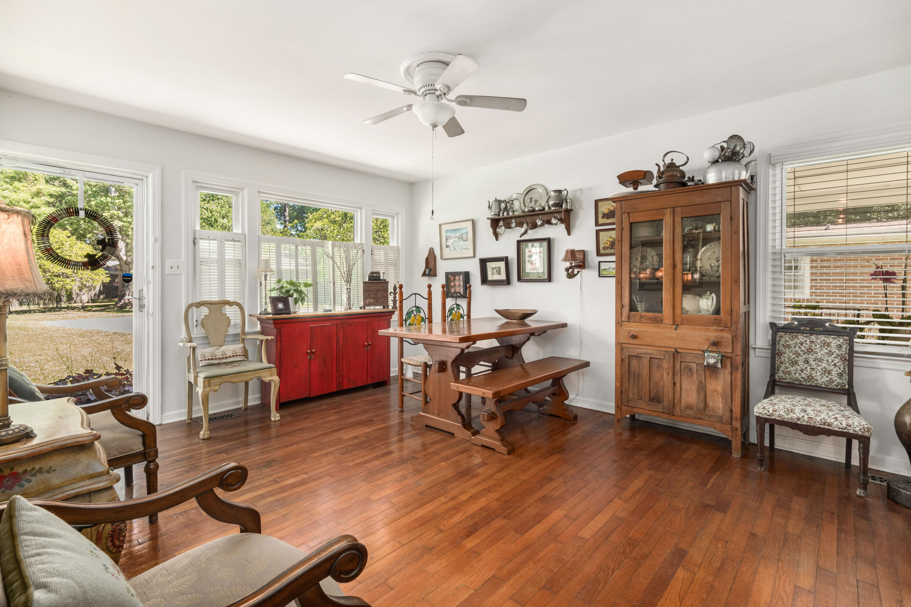 1787 Markham Road