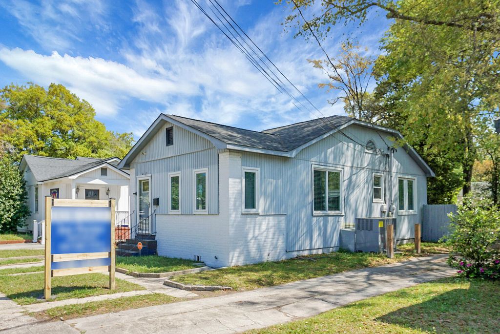 Photo of 2135 Dorchester Road, North Charleston, SC 29405 (MLS # 26008915)