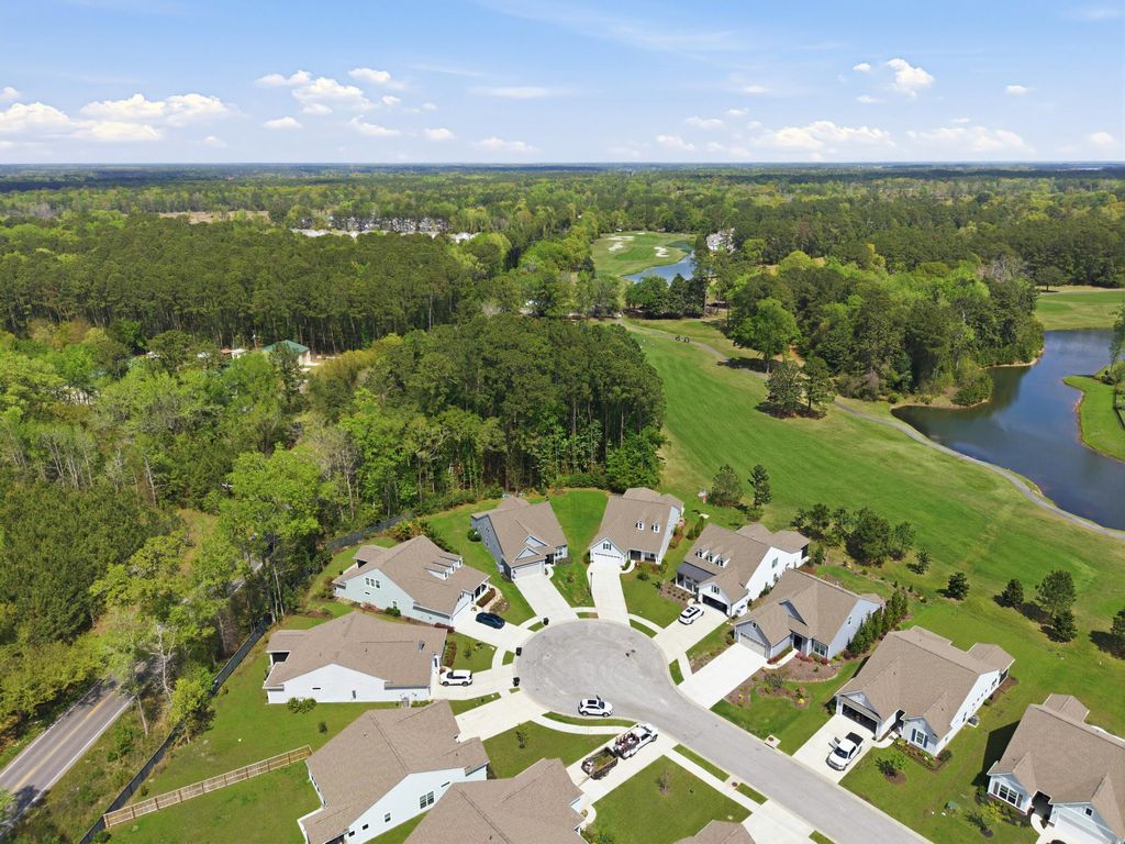 Photo of 6194 Wilkes Pond Drive, Hollywood, SC 29449 (MLS # 26011288)