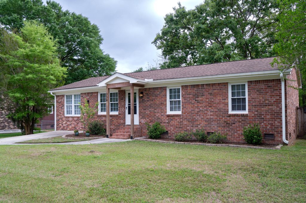 Photo of 334 Water Oak DR, Goose Creek, SC 29445 (MLS # 26013786)