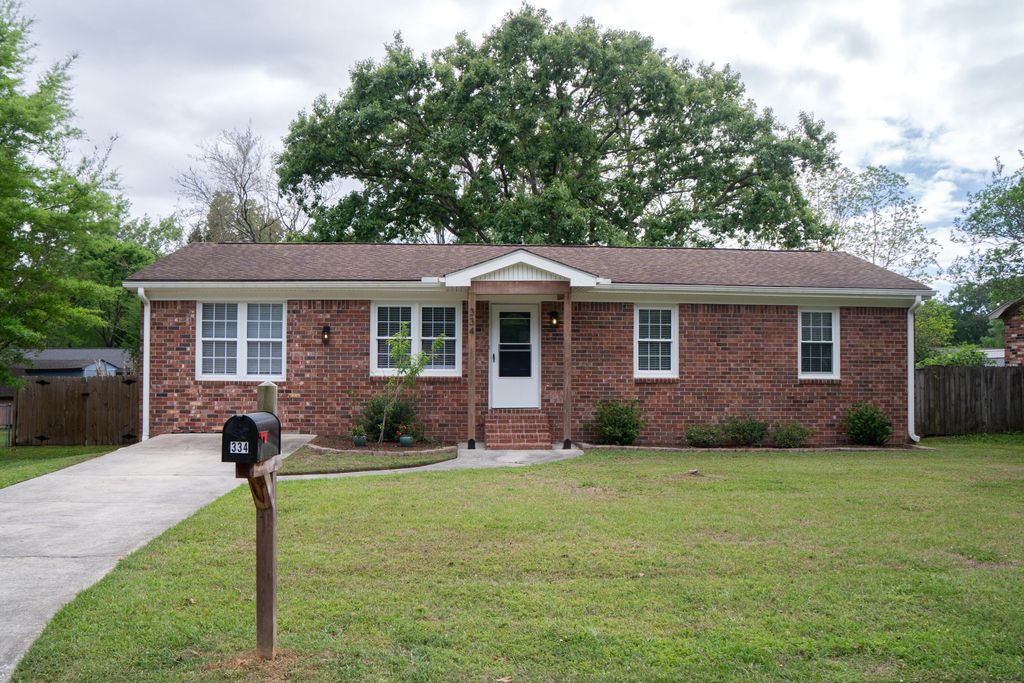 Photo of 334 Water Oak DR, Goose Creek, SC 29445 (MLS # 26013786)
