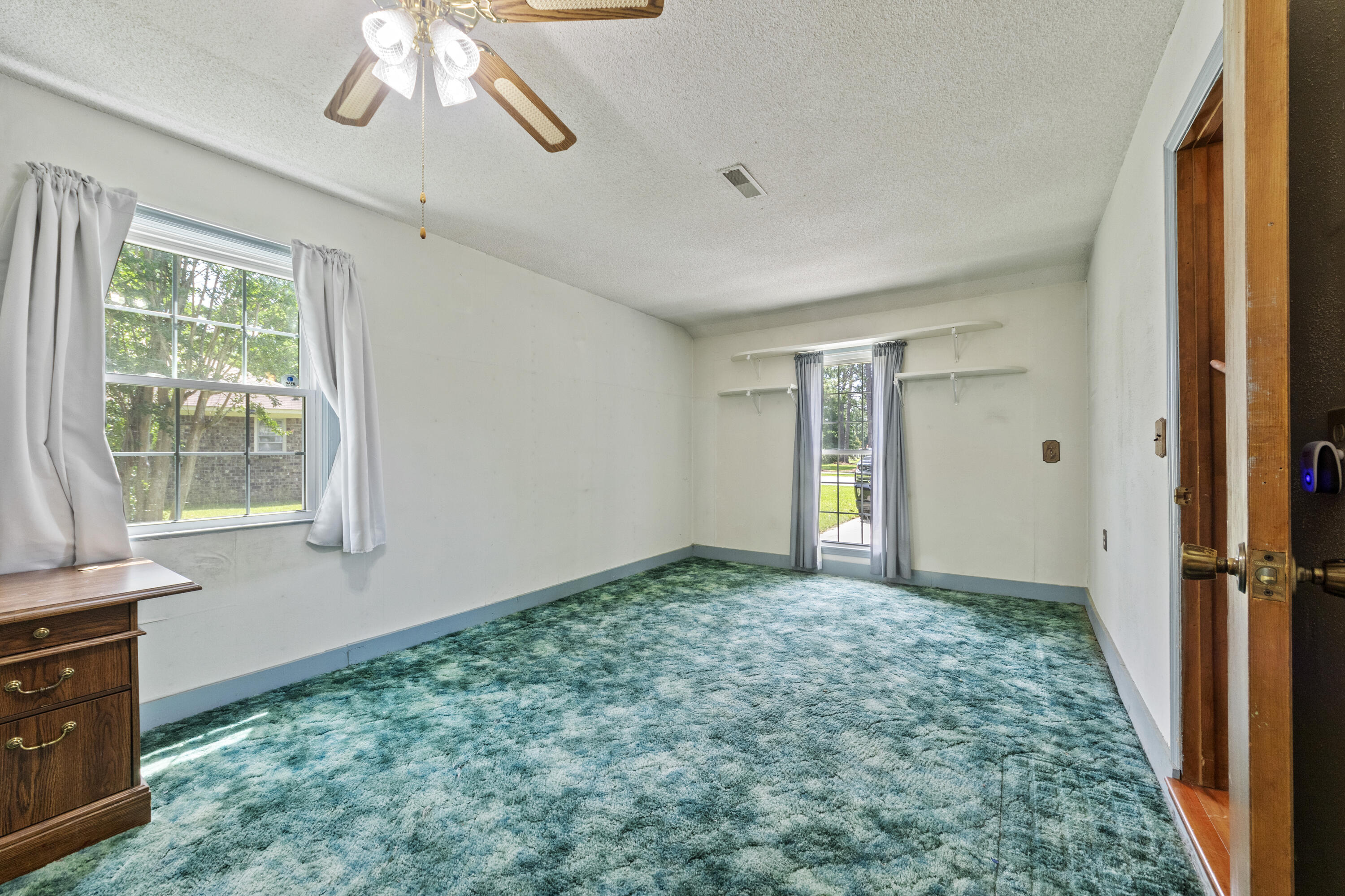 604 Longstreet Street