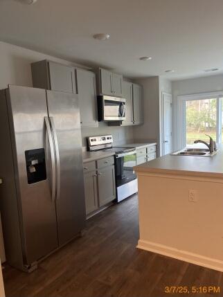 4669 Palm View Circle