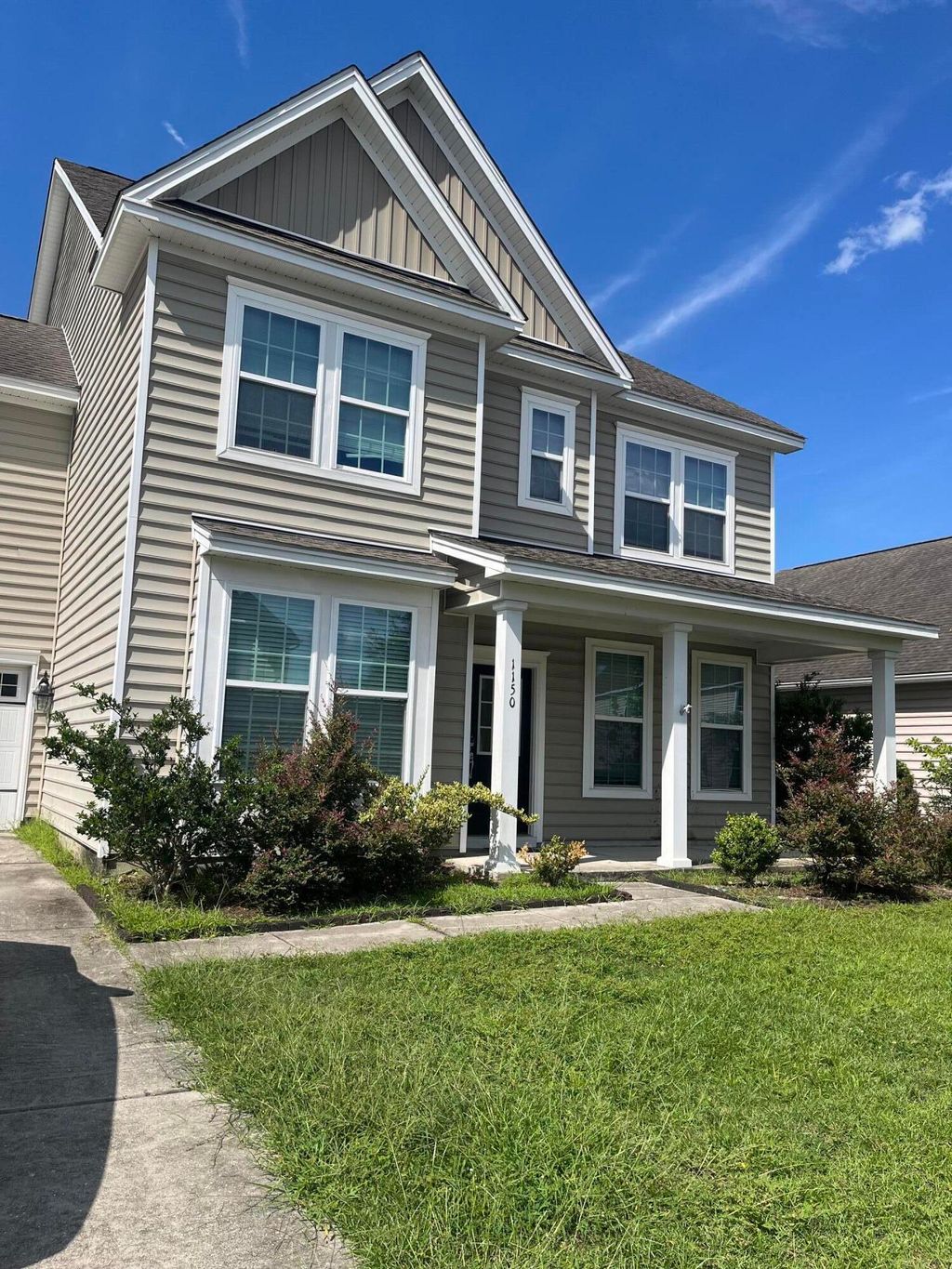 Photo of 1150 Moss Grove Drive, Moncks Corner, SC 29461 (MLS # 25024546)