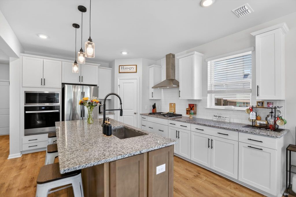 Photo of 271 Wappoo Trace Lane, Summerville, SC 29486 (MLS # 26011068)